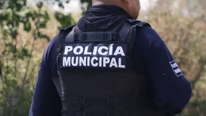 Alcaldes y regidores podrían quedar sin chamba por negar aumento de sueldo a policías