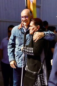 Entrega Enrique Galindo nueva obra vial; la número 107 de la actual administración